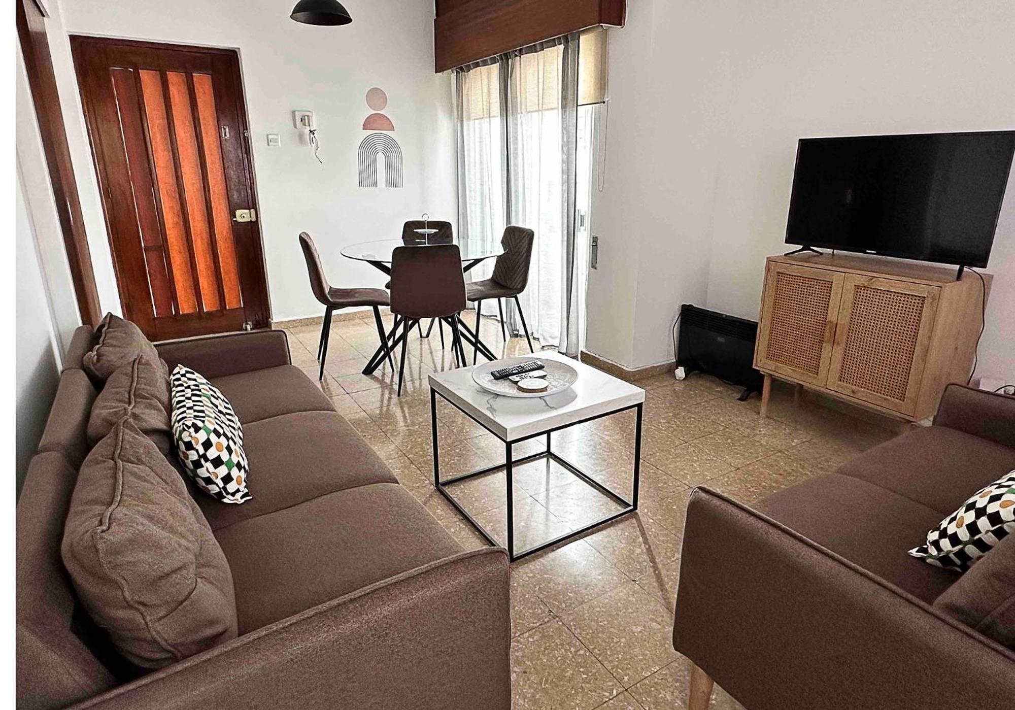 Comfortable Engomi Apartment Nicósia Exterior foto